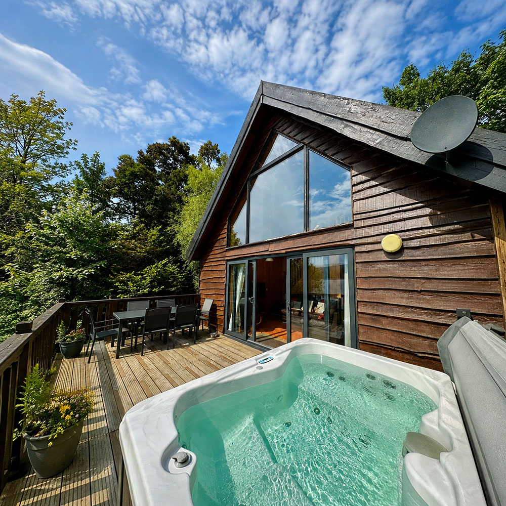 Lochside-Lodge-3